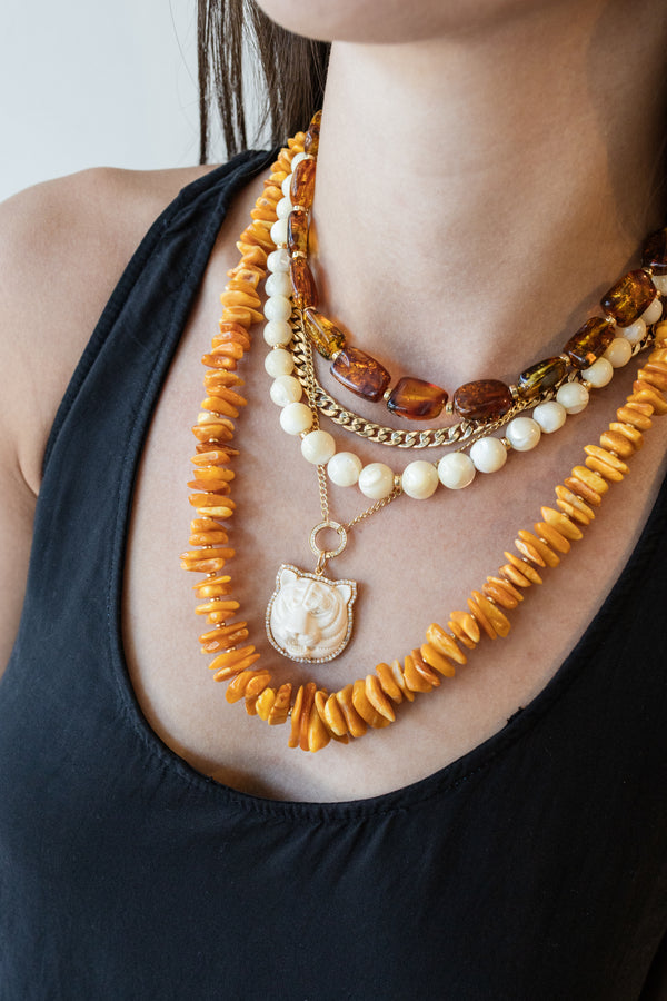 Graduated Round Mother of Pearl Beaded Necklace