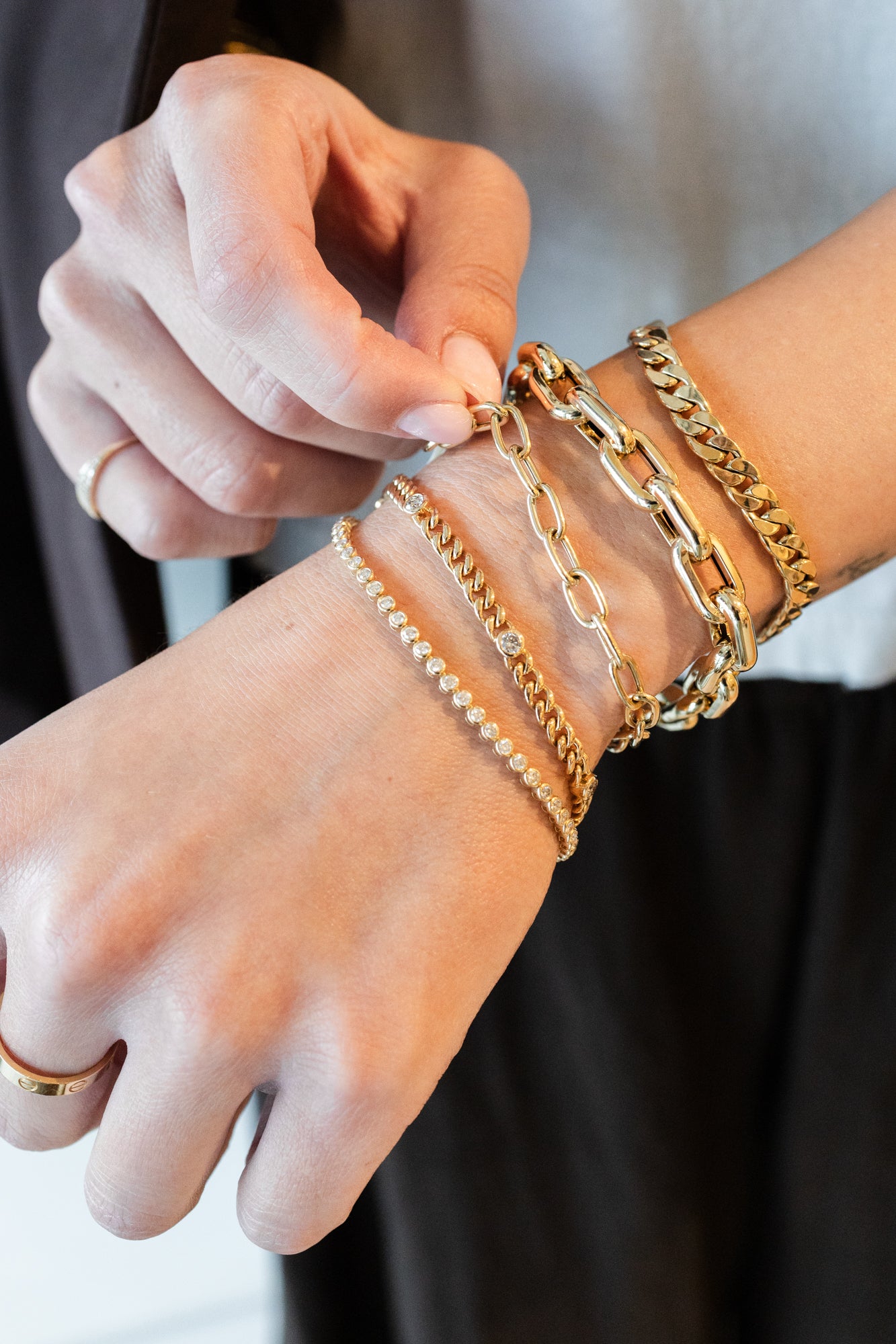 Chunky 14K Gold Ovalish Link Bracelet