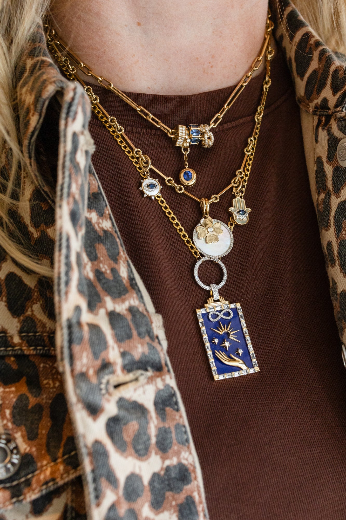 14K Gold Textured Oval + Bar Link Chain