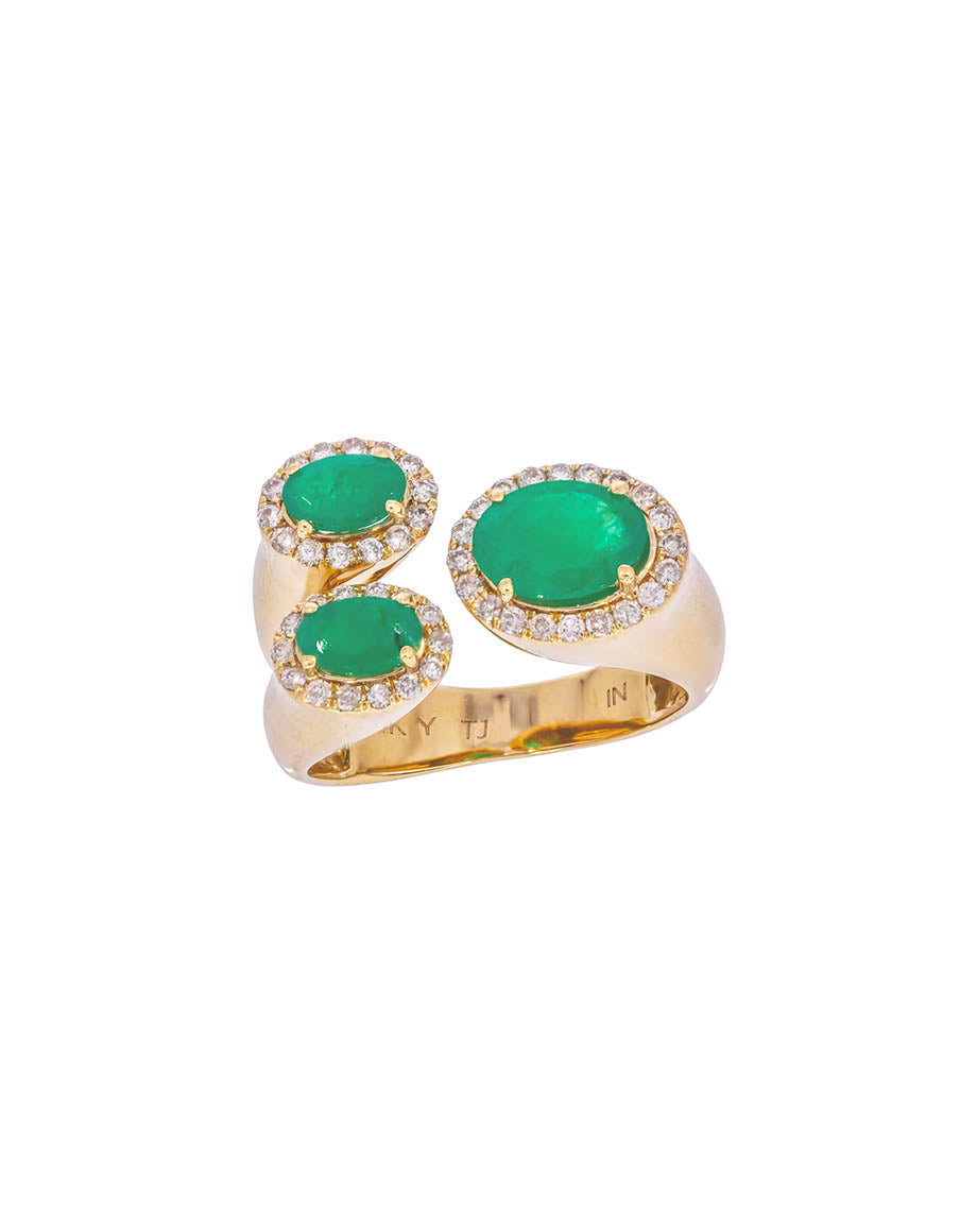 14K Gold 3 Stone Emerald Diamond Ring
