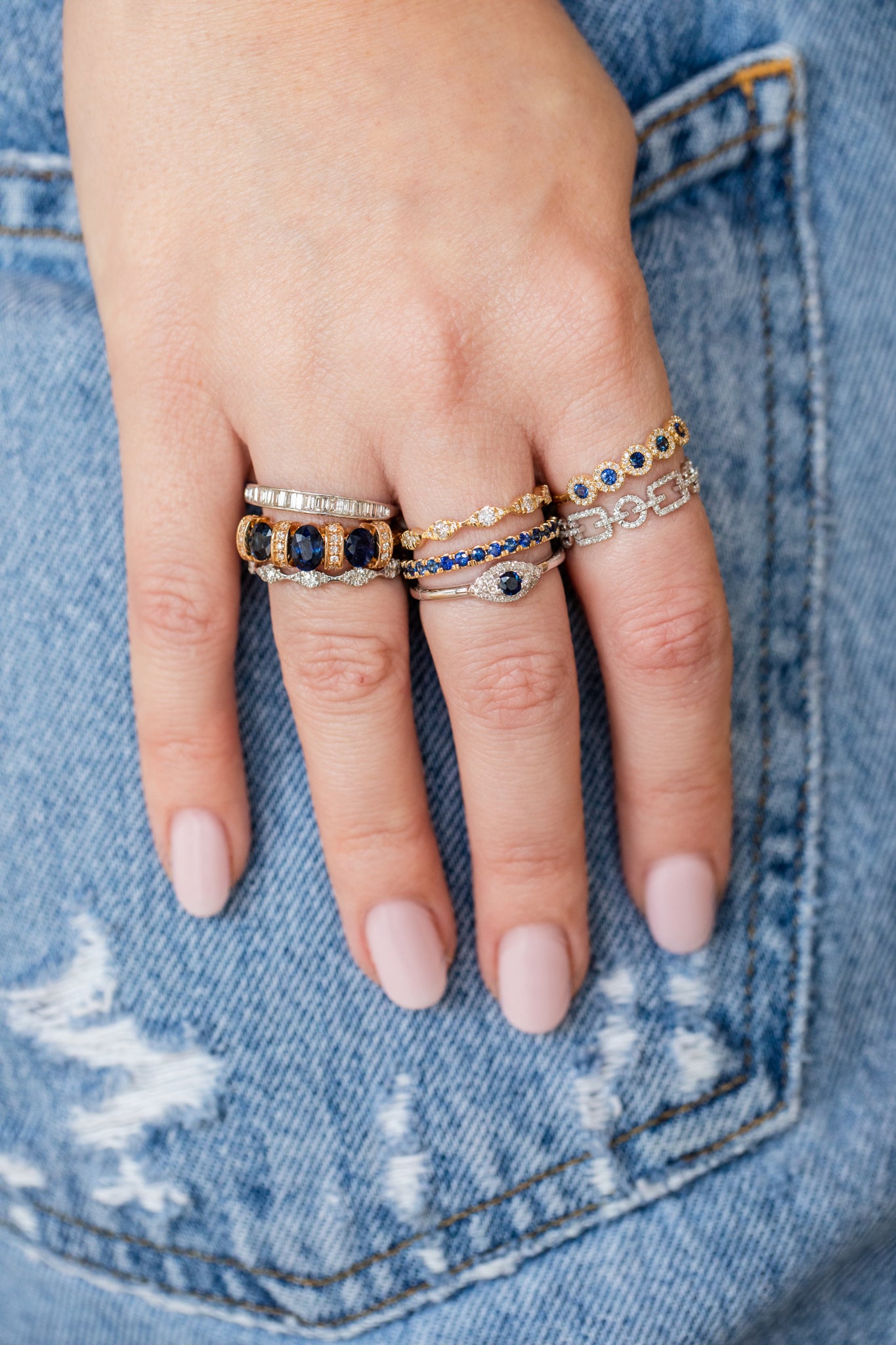 14K Yellow Gold Scallop Diamond Eternity Band